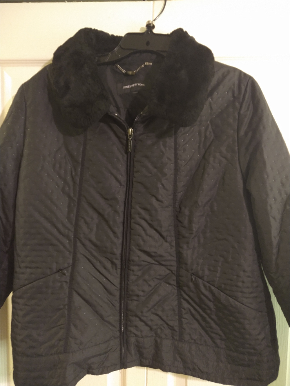 Jones New York Black Quilted Puffer with Faux Fur Collar